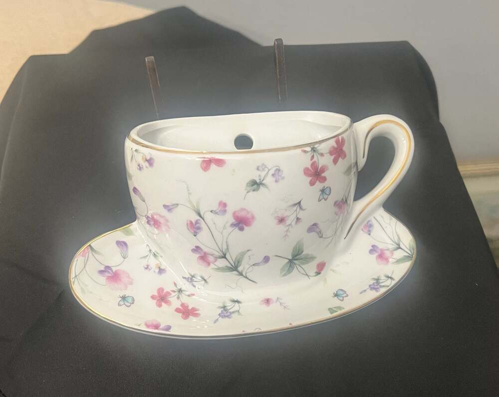A Special Place Floral Teacup Wall Pocket Planter 2004
